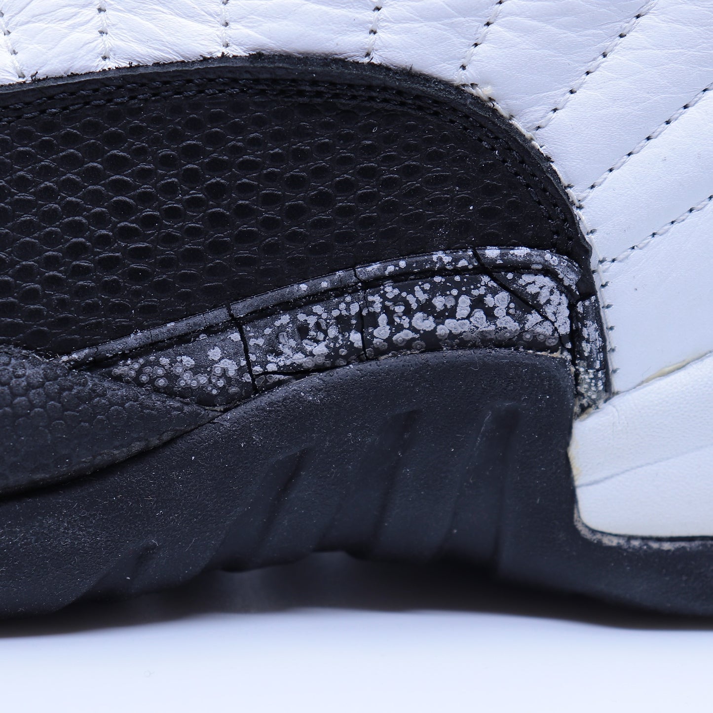 Air Jordan 12 Taxi OG 1996 Size 9.5