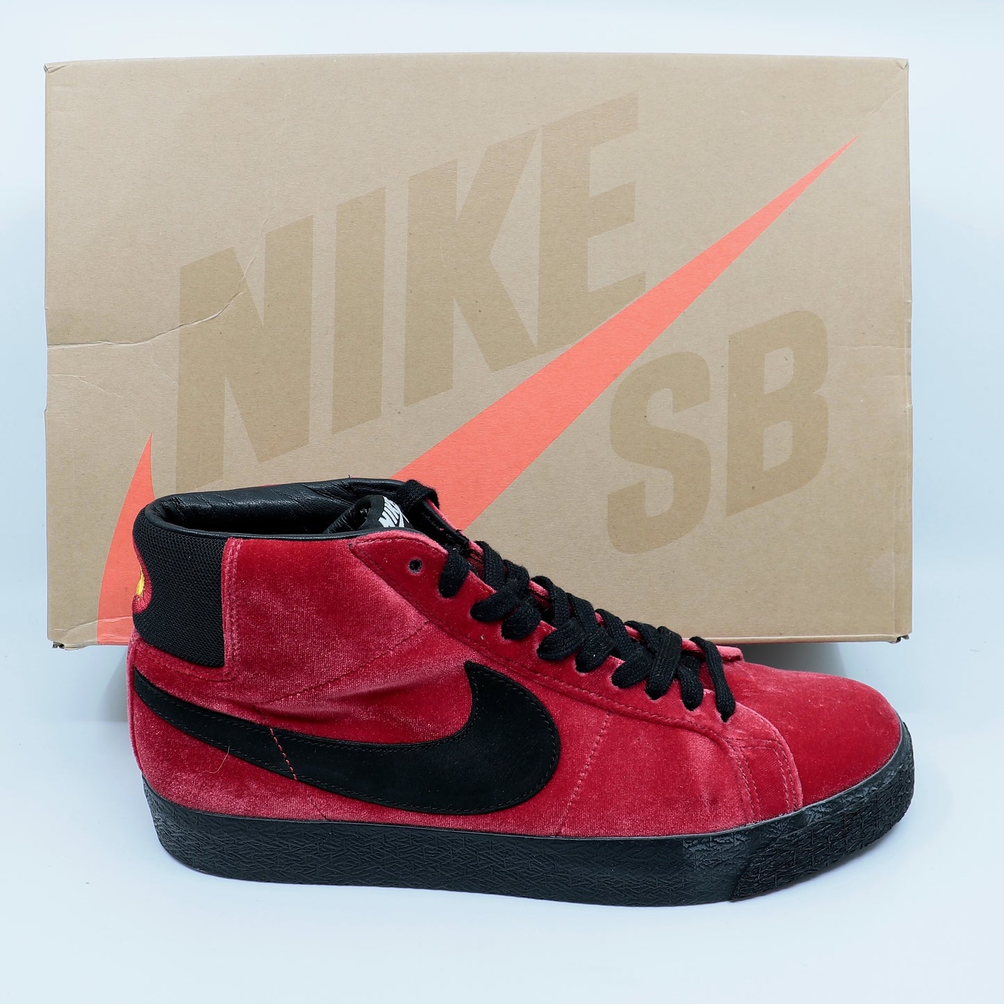 Nike SB Blazer Mid 'Kevin and Hell' Size 9