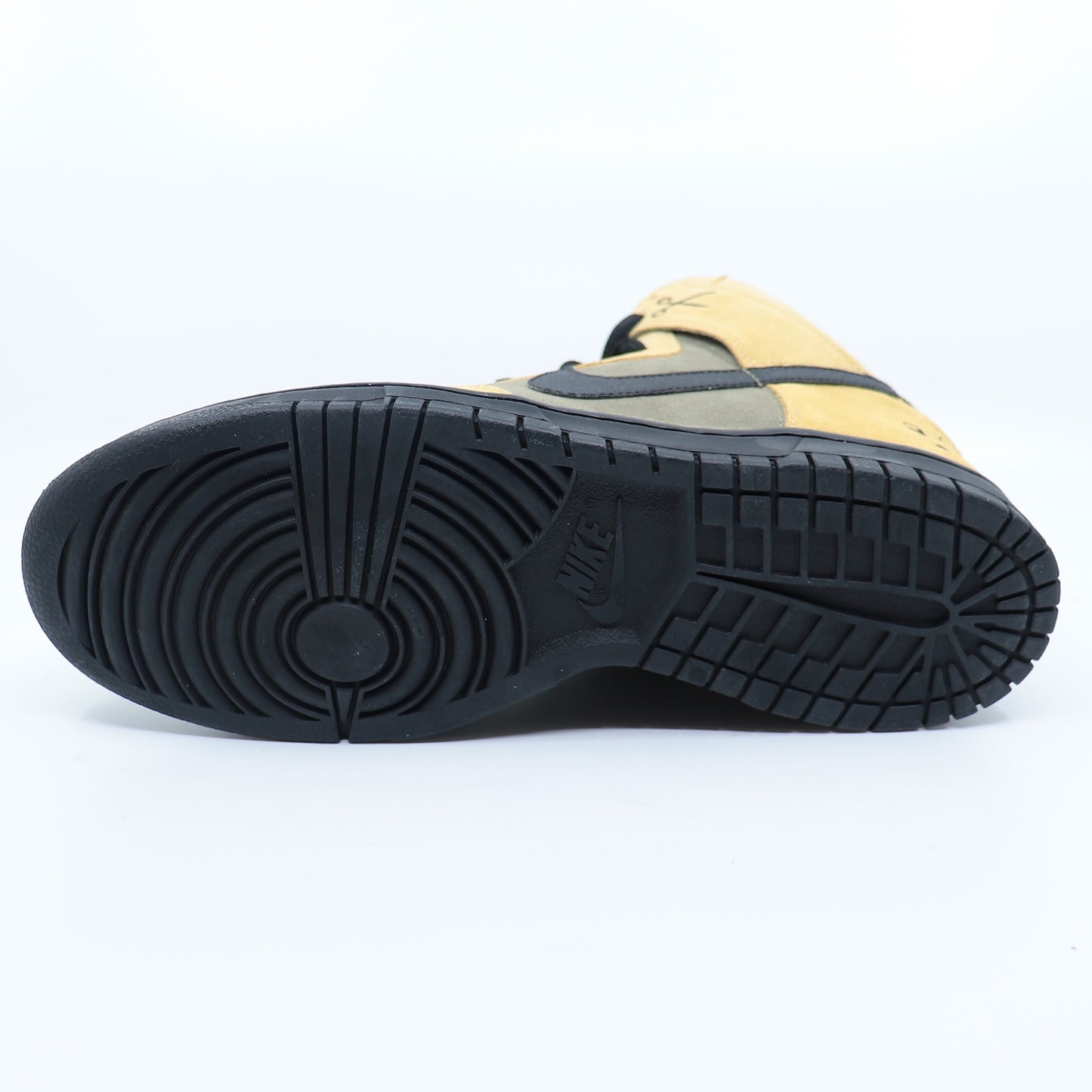 Nike SB Dunk High 'Chrome Ball Incident' Size 10.5